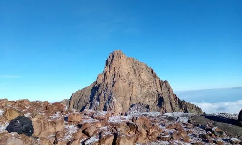 3-Days Mount Kenya Hike from Chogoria to Sirimon Route